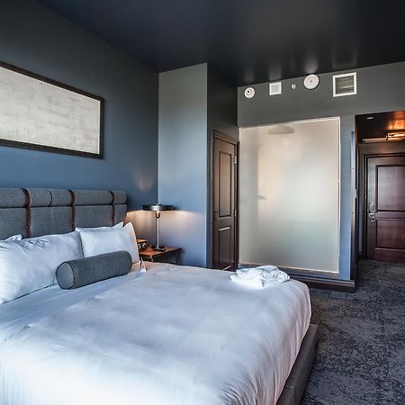 Ironworks Hotel Indy インディアナポリス エクステリア 写真