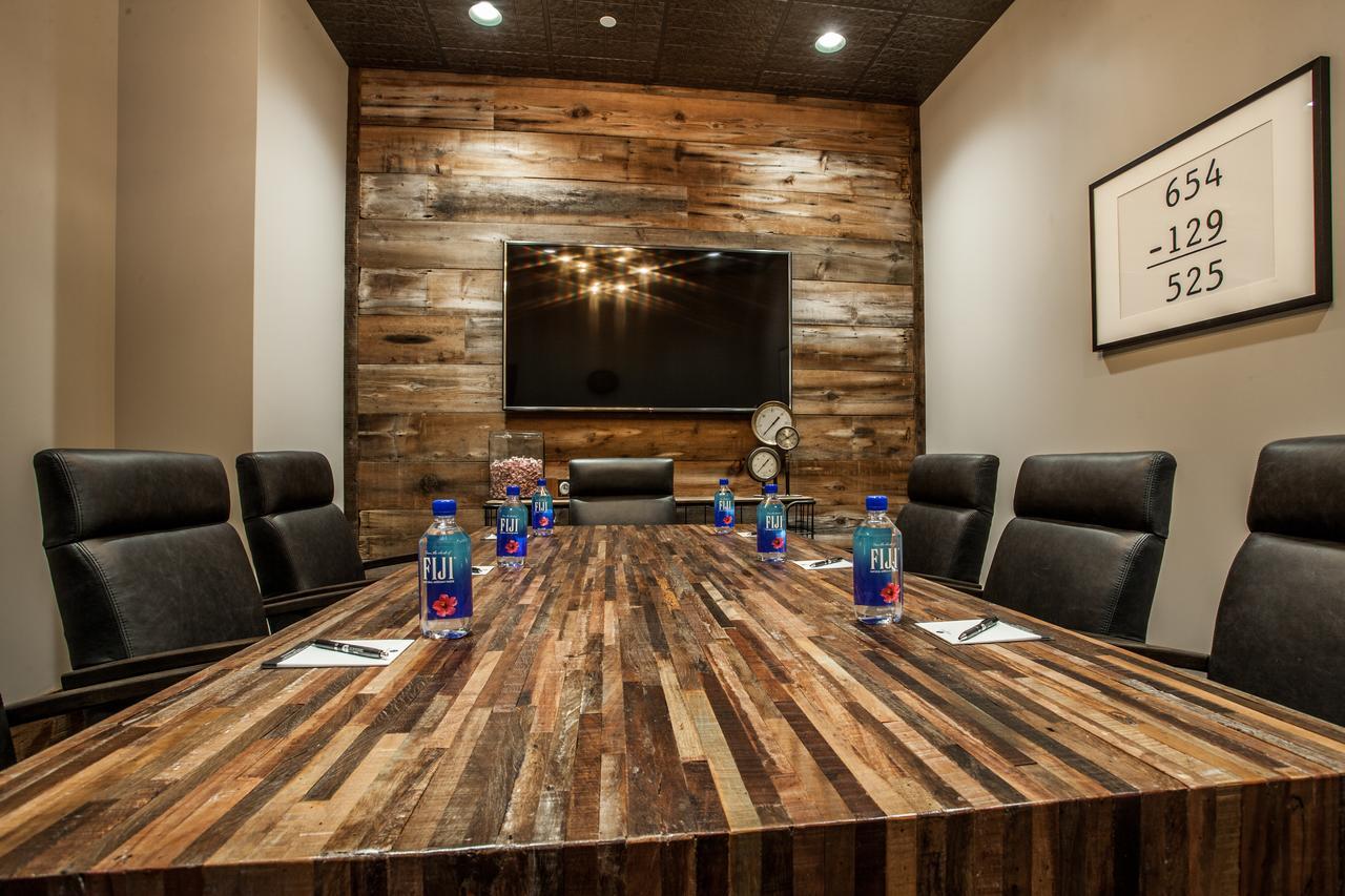 Ironworks Hotel Indy インディアナポリス エクステリア 写真