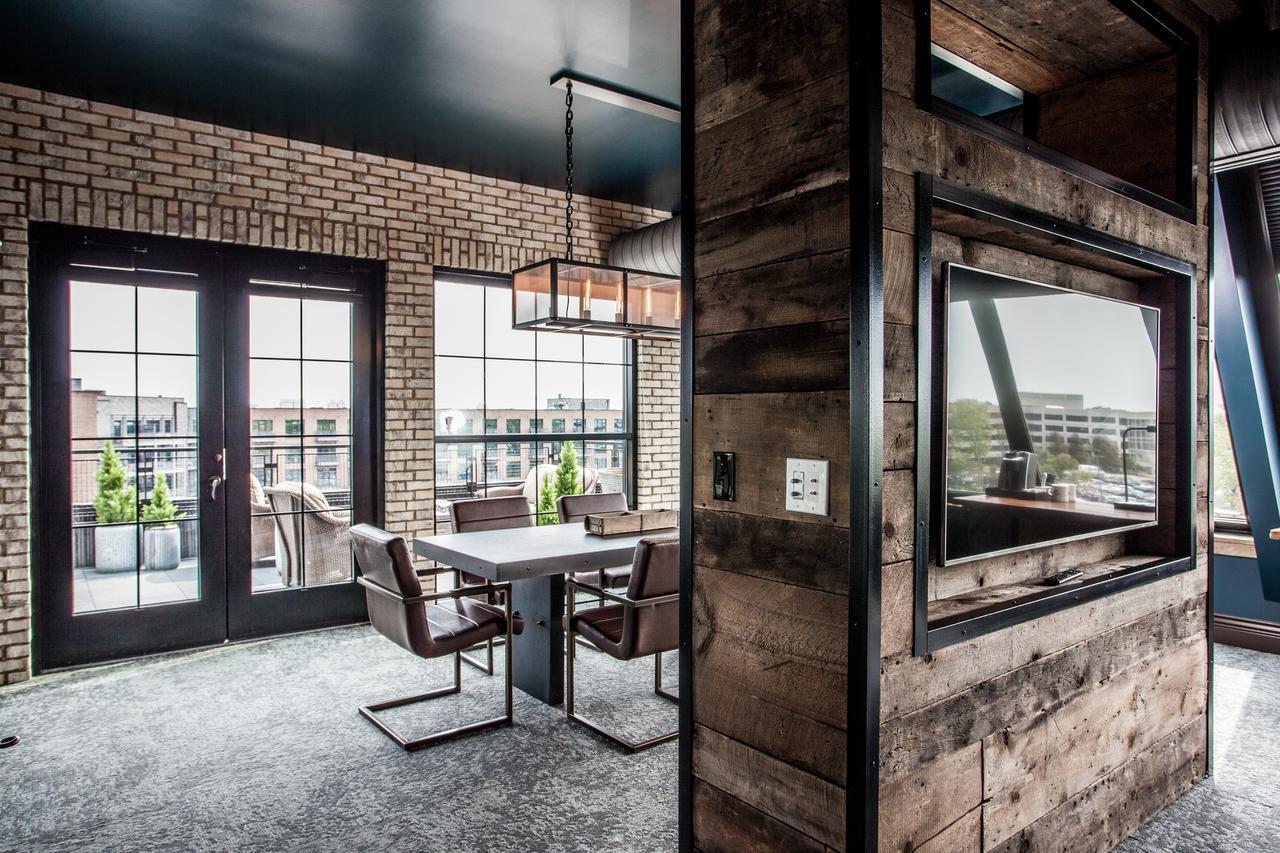 Ironworks Hotel Indy インディアナポリス エクステリア 写真