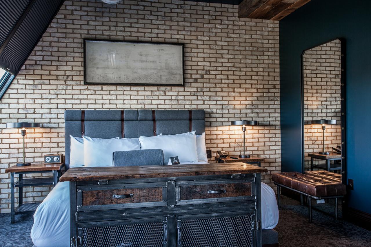 Ironworks Hotel Indy インディアナポリス エクステリア 写真