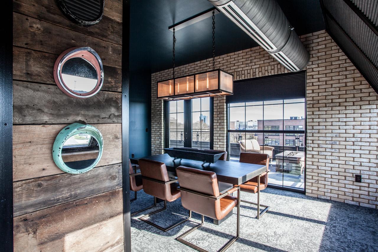 Ironworks Hotel Indy インディアナポリス エクステリア 写真