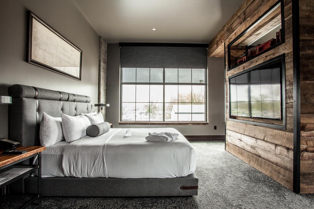 Ironworks Hotel Indy インディアナポリス エクステリア 写真