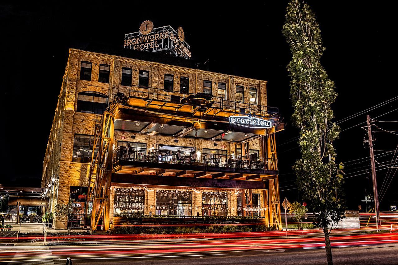 Ironworks Hotel Indy インディアナポリス エクステリア 写真